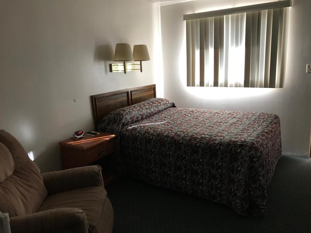 Motel Grand Chadron Extérieur photo