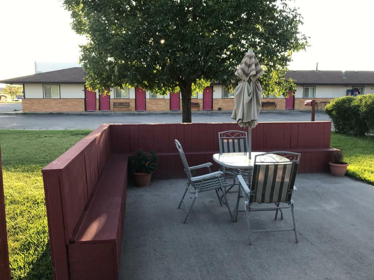 Motel Grand Chadron Extérieur photo